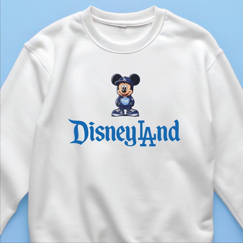 Sudadera de Minnie o Mickey LA, camiseta de Disney LA, regalo divertido para fanáticos del béisbol, camiseta deportiva de Disneyland imagen 2