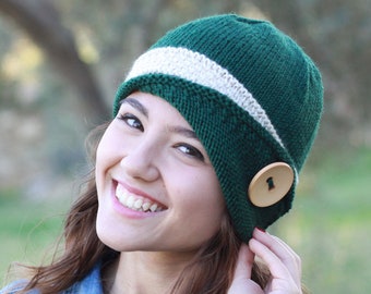 Women knit beanie women with a button, Emerald green knit winter bonnet hat, Hand knit hat women, Winter knit accessories for ladies