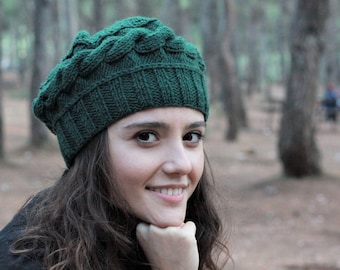 Winter knit beret woman, Emerald green hand knit womens hat, Soft handmade beanie from wool & acrylic yarn, Beanies and hats