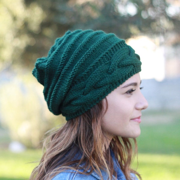 Bonnet souple vert émeraude, bonnet tricoté à la main, vêtements femme bonnets et chapeaux, accessoires d'hiver, bonnet femme, tenue de la Saint-Patrick