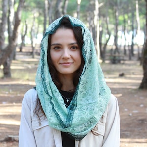 Mint green infinityveil for mass, Catholic lace head scarf for Christian women...