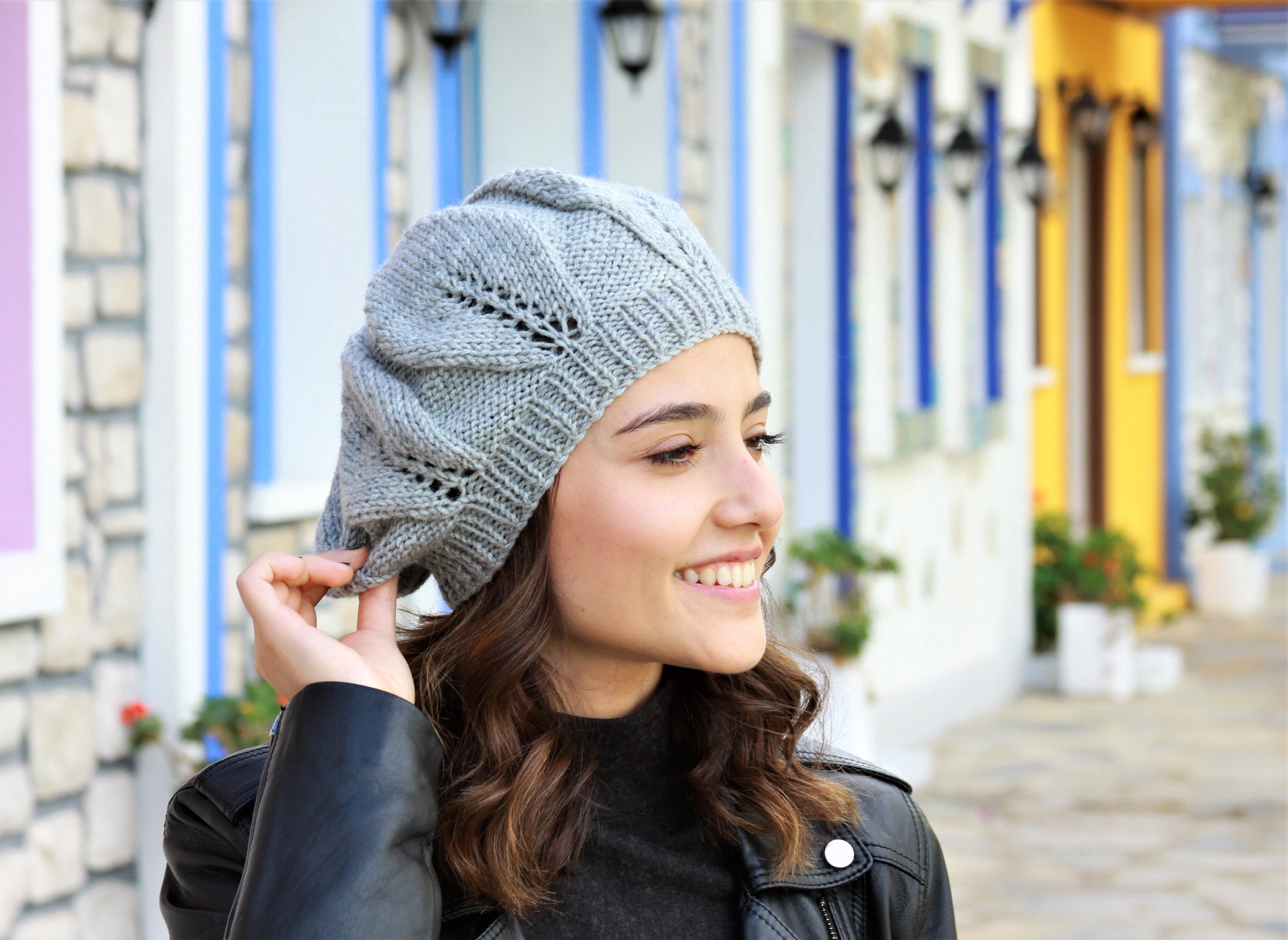 Women Winter Handknit Beret Grey Knit 