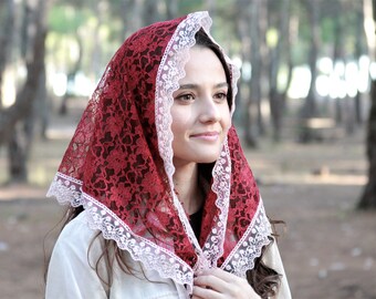 Burgundy Lace Catholic Veil for Mass in triangle shape and pink trim, Church head covering scarf, Modern Mass Veil