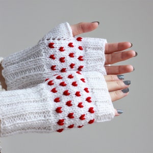 Accessories for mom, Custom color Knit heart Gloves, Handmade gift for girlfriend, Gift for teacher appreciation week White with Red Heart