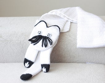 White cat scarf, Winter kitten scarf, Crochet kitty scarf, Cat lover gift accessories for women