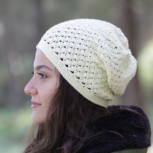 Cotton slouchy beanie light yellow