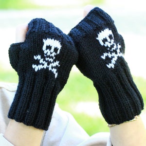 Black Skull fingerless gloves, Gothic accessories for women, Skull Gift idea for her, Skull Clothing, Dark Academia gifts for girlfriend image 1
