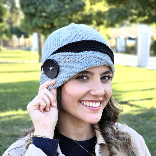 Trendy Woolen Winter Knit Cloche Hat: Light Gray & Black Band, Travel Accessories