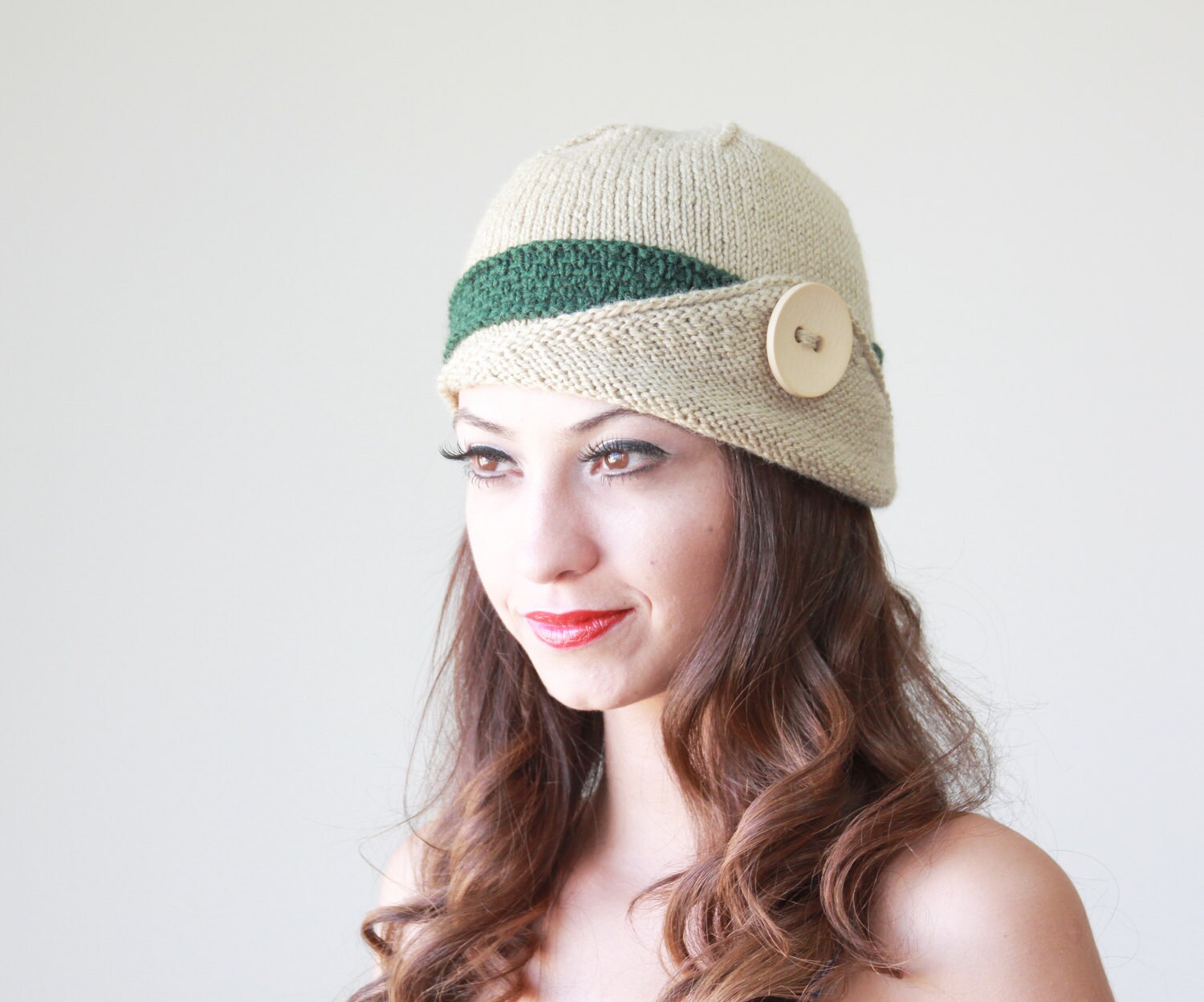 Women Knit Hats inspired by 1920s cloche hats, Winter fashion beanie …