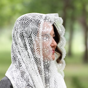 OFF Weißer katholischer Schleier für Masse, rechteckiger Spitzengebetsschal für Christen, Größe: 52 Zoll x 21 Zoll
