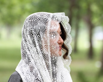 OFF White Catholic Veil for Mass, Rectangular Lace Prayer Shawl, Christian Head Scarf, Head Covering for Church