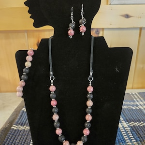 Rhodonite Stone and Lava Stone Beaded Chain Necklace  Natural Pink Gemstone Jewelry Handmade Gift for Women