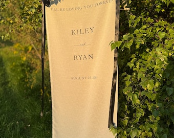 Custom Linen Wedding Welcome Sign: Minimalist Ceremony Decor