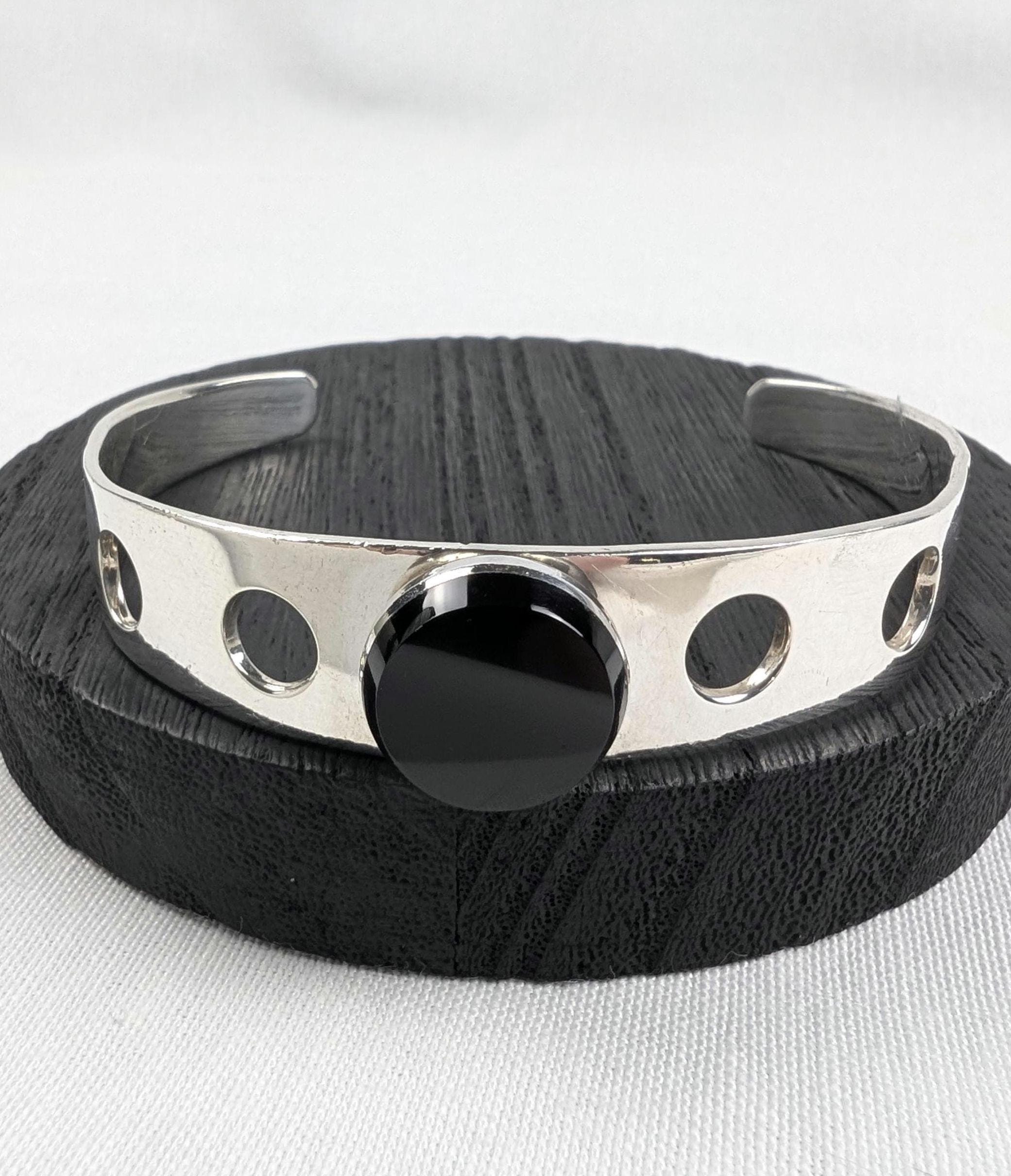 Silver Onyx Vintage Mexico Cuff Bracelets - Etsy