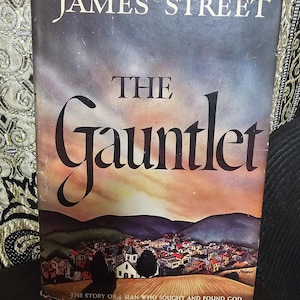 Vintage 1945 | The Gauntlet