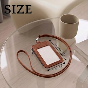 Personalisierter Ausweishalter aus 100% echtem Leder, Ausweishalter aus Leder, Ausweishalter aus Leder, Benutzerdefinierter Ausweishalter, gravierter Ausweishalter Bild 5