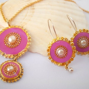 Hot Pink Necklace and Earrings Set, Bridesmaid Gift Set, Hot Pink Jewelry Set,Pearl Necklace