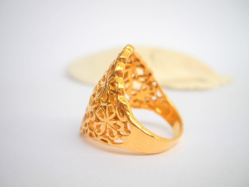 Gold filigree flowers ring, Gold plated Sterling Silver ring. Gold flowers ring, Silversmith jewelry, Gold wedding ring, golden lace ring image 4