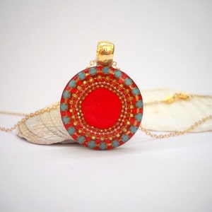Collar colgante único, collar Boho, collar rojo, collar de esmalte, collar de polímero, collar relleno de oro, collar moderno, plata