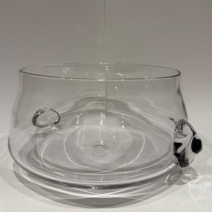 A Large and Unique Vintage Minimalist Blown Glass Art Bowl Decorative.