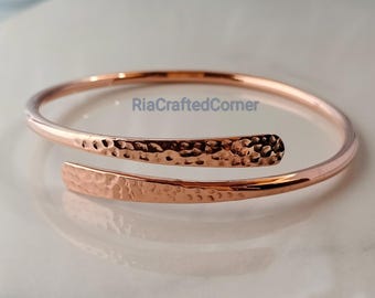 Gehamerde puur koperen wikkelarmband, minimalistische armband, cadeau voor haar