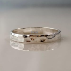 925 Sterling Silver Hammered Ring, Skinny Hammered Band Ring, 3mm Hammered Silver Band, Textured Silver Ring, Thin Stackable Ring, Gift Ring