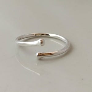 925 Sterling Silver Ring, Minimalist Adjustable Silver Ring, Simple Silver Ring, Dainty Stacking Ring, Boho Ring, Minimalist Open Ring