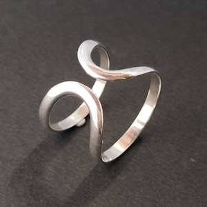 925 Sterling Silver Splint Ring, Adjustable Finger Splint Ring, Finger splint for EDS/Arthritis, Knuckle Ring, Thumb Ring Silver, Gift Ring