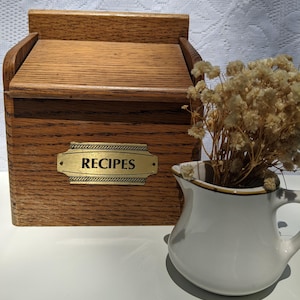 Vintage Kitchen Wood Recipe Box