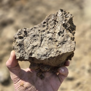 Raw Clay Powder: High Clay Content Soil for DIY Crafts, Masks, Pottery