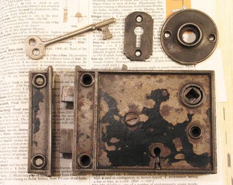 Victorian R&E Door Rim Box Lock Set w Skeleton Key RUSSELL ERWIN Antique Vintage Doorknob Latch Hardware #B