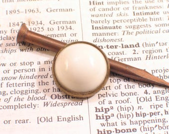Victorian White Picture Nail 3/4" Porcelain Head w Brass Trim - Antique Home Hardware #A