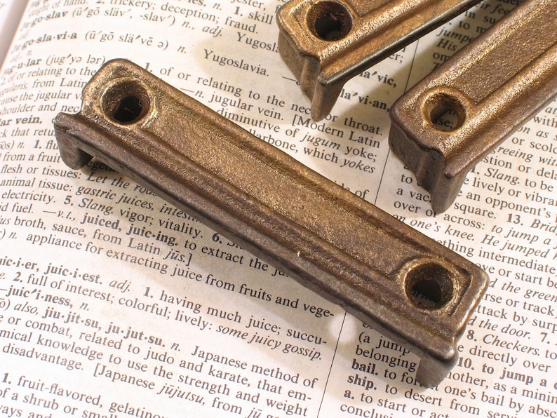 2 Antique Vintage Style Oval Brass Key Hole Escutcheon Cover 1 1//8/" x 1 11//16/"