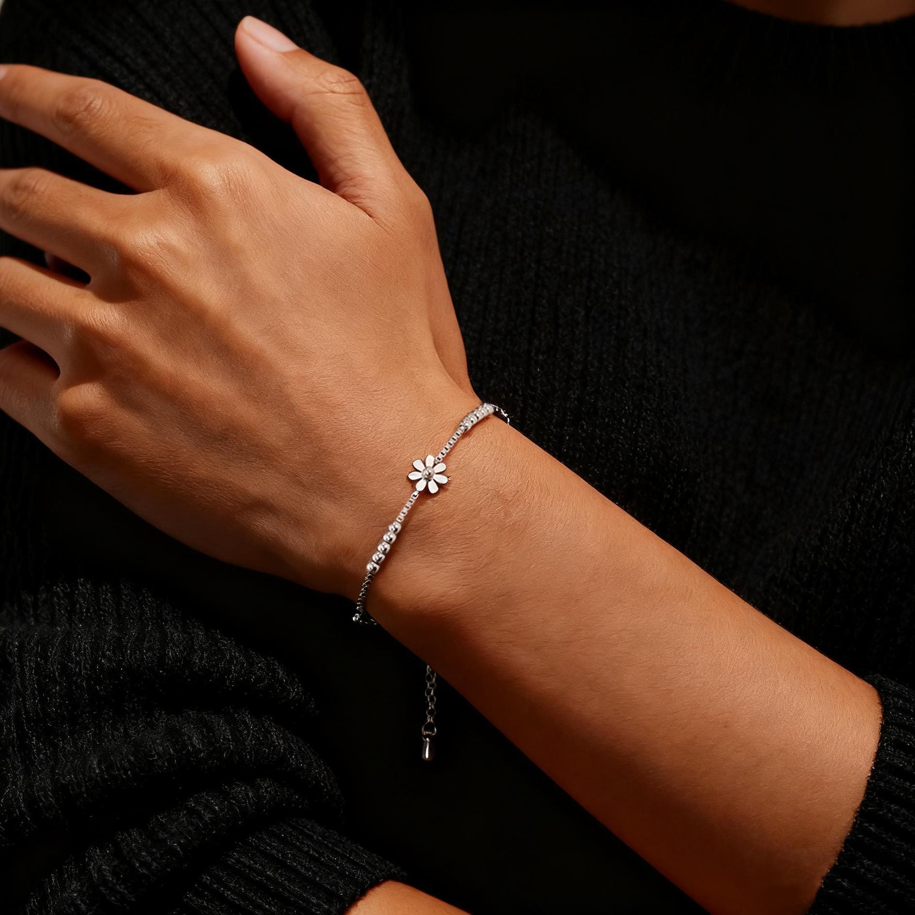 Daisy chain bracelet France - Main Image