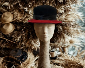 Vintage Frank Olive Hat, KJL Avon Brooch, Leopard Top – Designer Mom Bundle