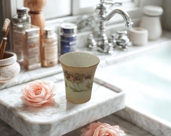 Vintage porseleinen vaas met glansglans • Handgeschilderde bloemen • Gouden rand • Nippon Beierse stijl