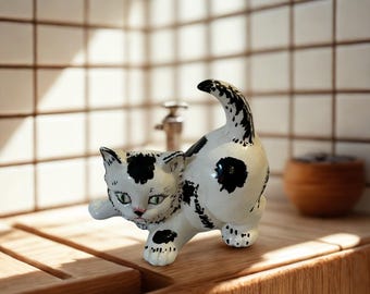 Vintage Holland Mold Pouncing Cat Figurine | Hand-Painted Cow-Spot Kitten Statue