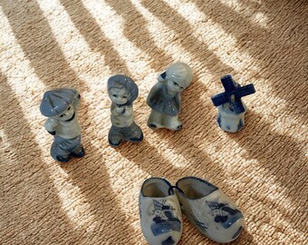 Mini Delft Blue Porcelain Figurine Set | Traditional Dutch Souvenir, Miniature Windmill, Dutch Boy & Girl, Tiny Clogs, Blue and White Potter