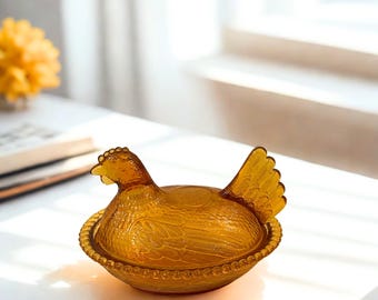 Vintage Indiana Glass Amber Hen on Nest Covered Candy Dish | Mid-Century Farmhouse Decor