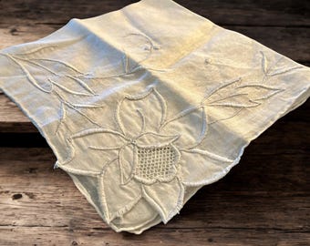 Vintage White Handkerchief with Daylily Applique & Cutwork Embroidery | Madeira‑Style Bridal Hanky