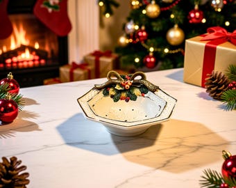 Vintage 1996 Fitz and Floyd Snowy Woods Octagon Serving Bowl, Retired Christmas Holiday Ceramic Vegetable Bowl, Gold Trim Holly Berry Decor