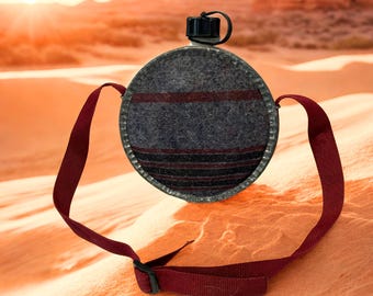 Vintage Wool Military‑Style Canteen – Mirro Metal Canteen with Cover