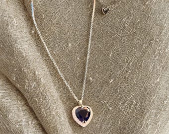 Dark Gemstone Heart Pendant Necklace | Vintage‑Style Halo Setting, Titanic‑Inspired Design