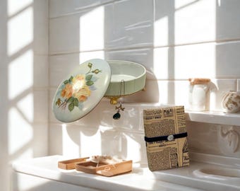 Mother’s Day Gift Bundle – Vintage Bavarian Porcelain Trinket Box + Emerald Green Teardrop Necklace