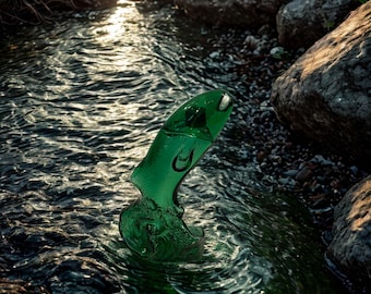Vintage Avon Rainbow Trout Decanter – Green Glass Fish Bottle (1968–1973)