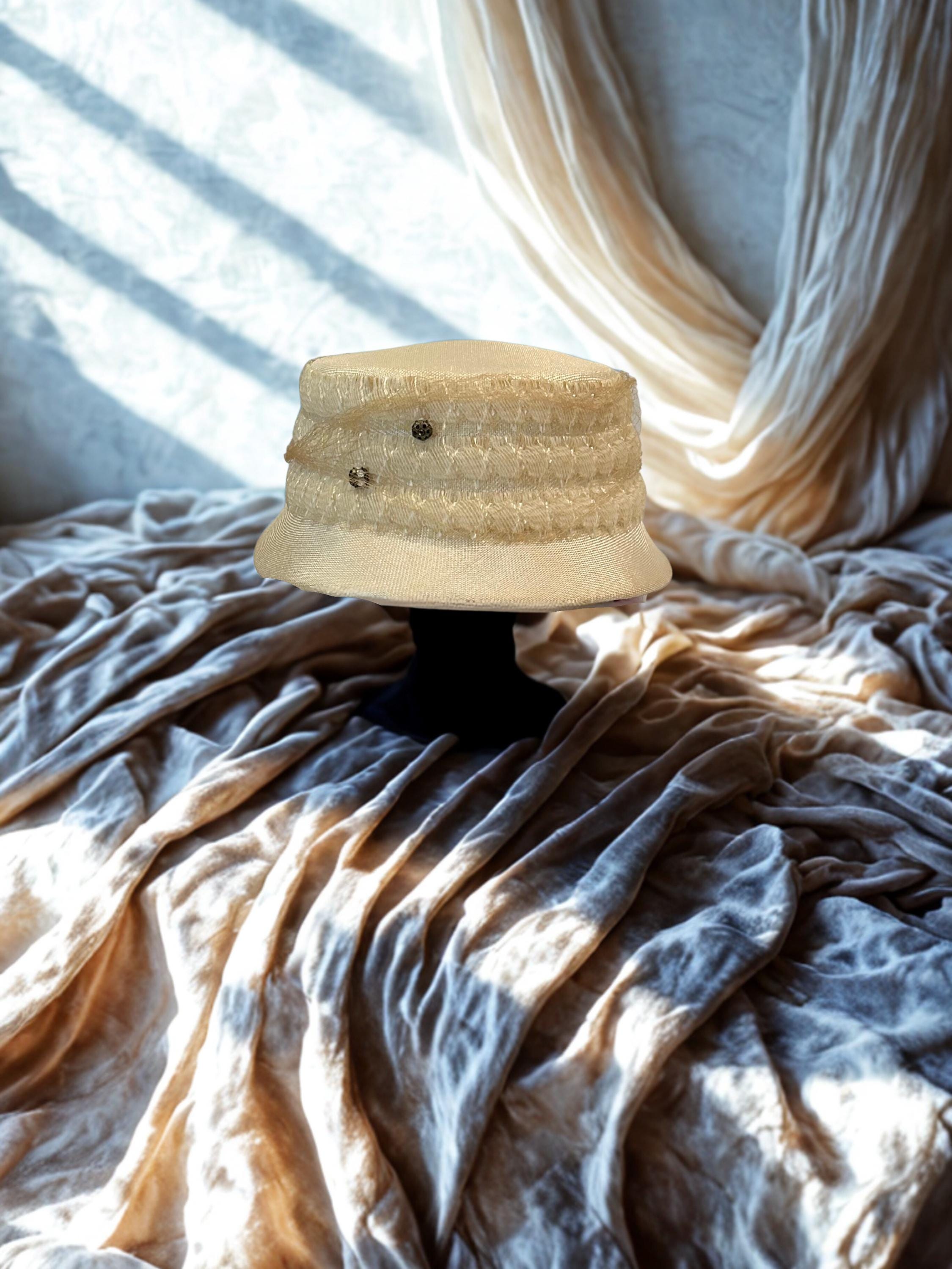 ADORABLE 1950s\' CARAMEL BEIGE FELT COCKTAIL HAT + SEQUINS-BEADS-FEATHER TRIM 1950s Vintage Cocktail Hat - Etsy main image 4