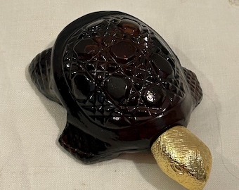 Vintage Avon Treasure Turtle Cologne Bottle – 1970s Amber Glass Collectible with Gold Head