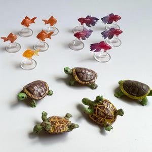 Molded, Hand Painted Miniverse Fish and Turtle | 1:6 Scale