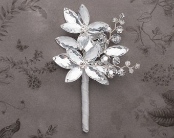 Henry Boutonniere in Silver - Perfect for Weddings and Prom