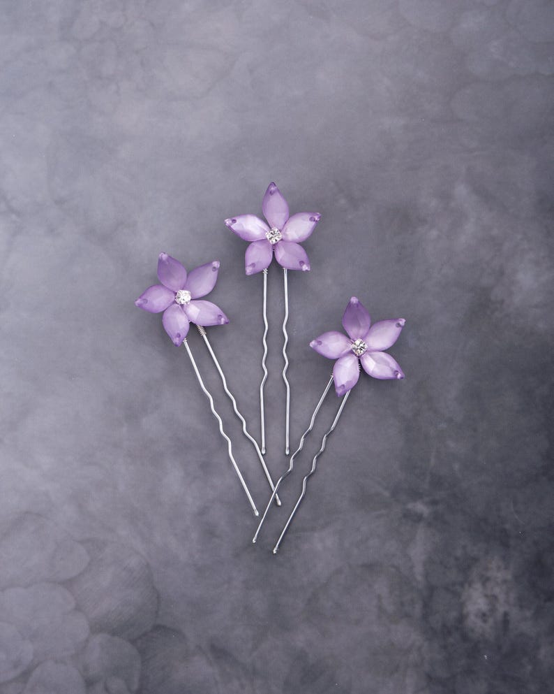 Purple special occasion fashion accessories - Lavender purple floral hair pin